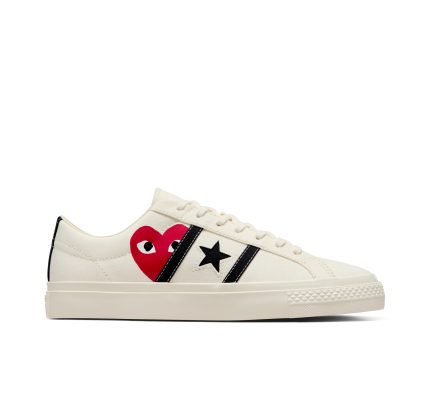 CDG PLAY x Converse One Star Academy Pro (White)